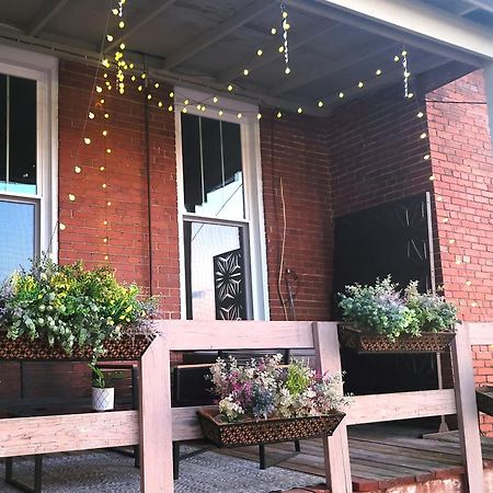 Spacious Luxury Apt In Historic Downtown - Oh Amish Country Millersburg Dış mekan fotoğraf